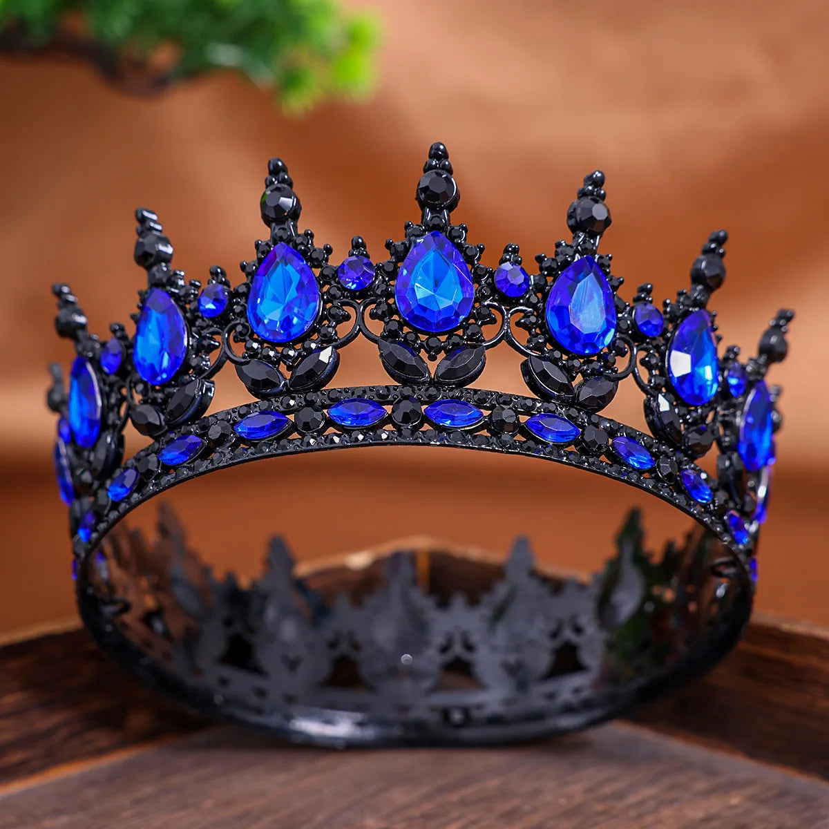 Baroque Royal Queen King Black Crystal Tiaras Crown Women Princess Prom Wedding Tiaras Full Round Diadem Bridal Hair Accessories - EUFASHIONBAGS