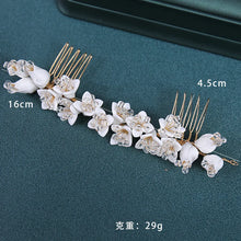 Cargar imagen en el visor de la galería, Elegant Gold Crystal Flower Hair Comb Vine Pin For Women Bride Wedding Bridal Hair Accessories Jewelry Headpiece Headband Tiara