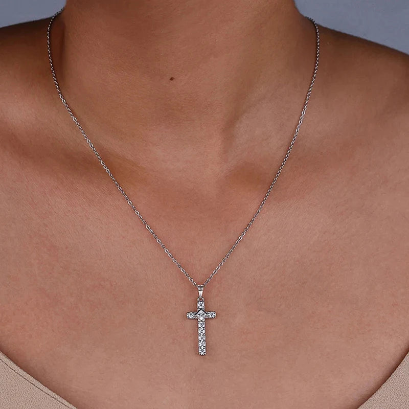 Fashion Cross Pendant Necklace Female Stylish Versatile Bright Zirconia Jewelry Trendy Modern Silver Color Accessories