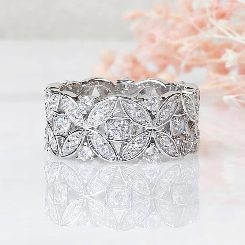 Luxury Silver Color Finger Ring Female Shinning Cubic Zirconia Jewelry for Wedding Aesthetic Accessories Gift