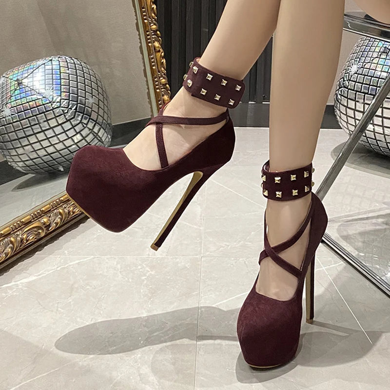 Big Size 43 44 45 Women Pumps Solid Black Round Toe Metal Rivet Ankle Hook Strap Platform High Heels Wedding Banquet Shoes