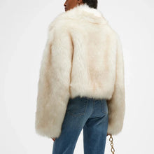 Laden Sie das Bild in den Galerie-Viewer, Gradient Cropped Fluffy Fur Jacket Women Coat 2023 Winter Chic Thicken Faux Fox Fur Outerwear Luxury Brand Runway Fashion Outfit