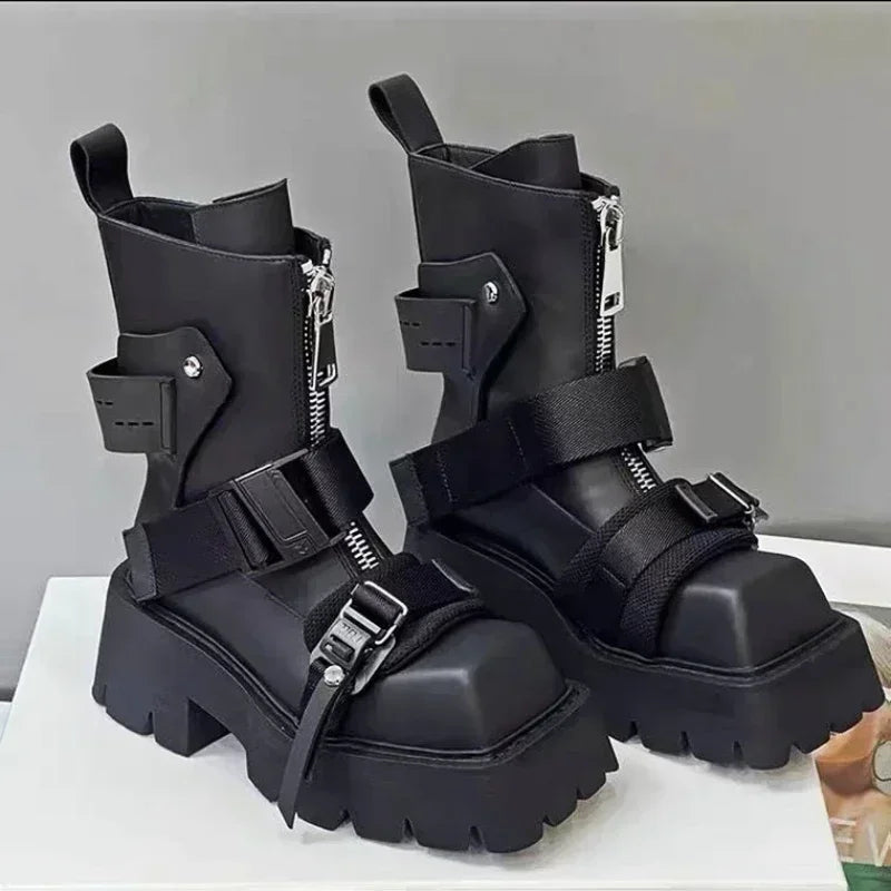 Brand Designer Platform Boots Women 2025 New Chunky Heel Short Boot Ladies Square Toe Fashion Belt Buckle Motorcycle Ankle Boots