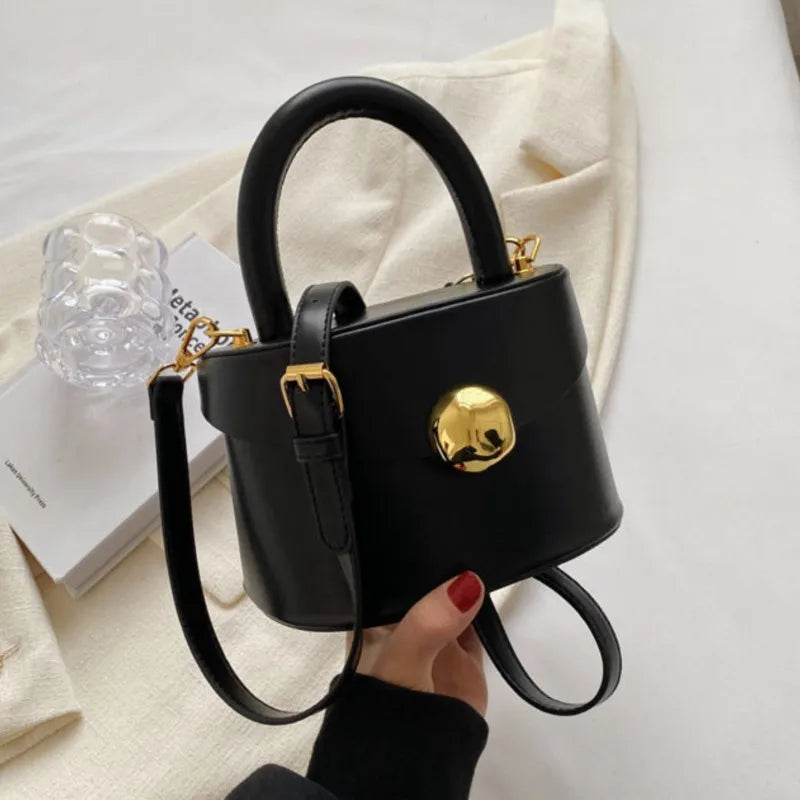 Vintage Black Messenger Bag Women Retro Leather Handle Bucket Bag Purse Fashion Versatile Crossbody Bags Bolsos