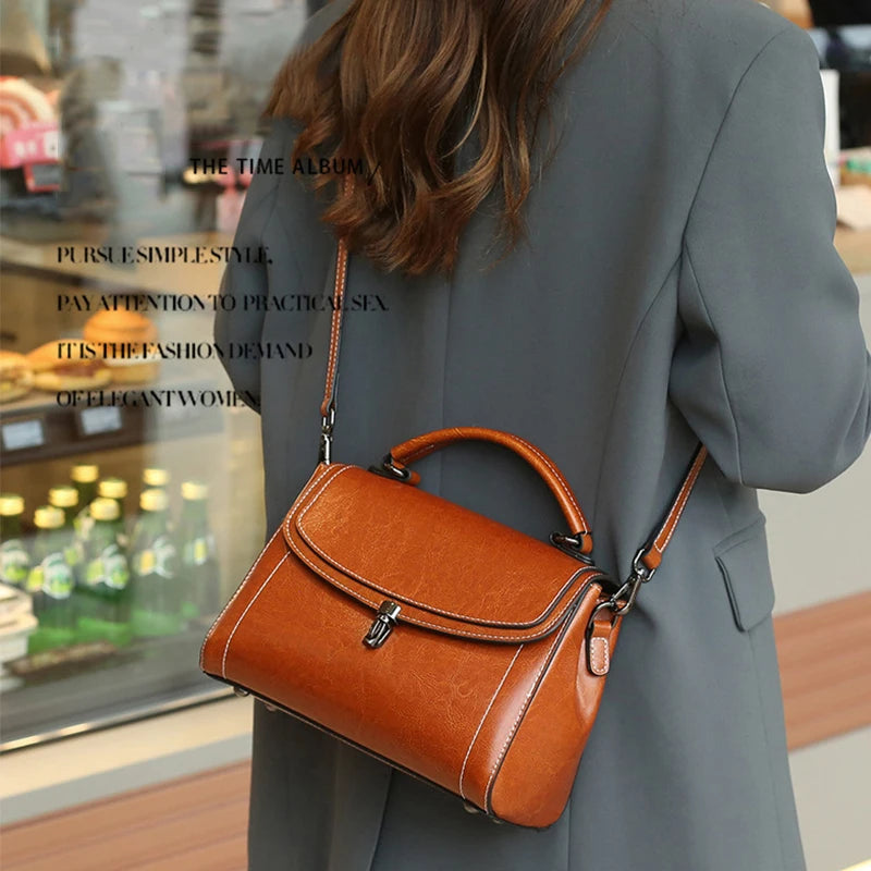 Women's Shoulder Bag Cowhide Luxury Vintage Crossbody Messenger Bag Simplicity Genuine Leather Fashion Large Capacity Handbag