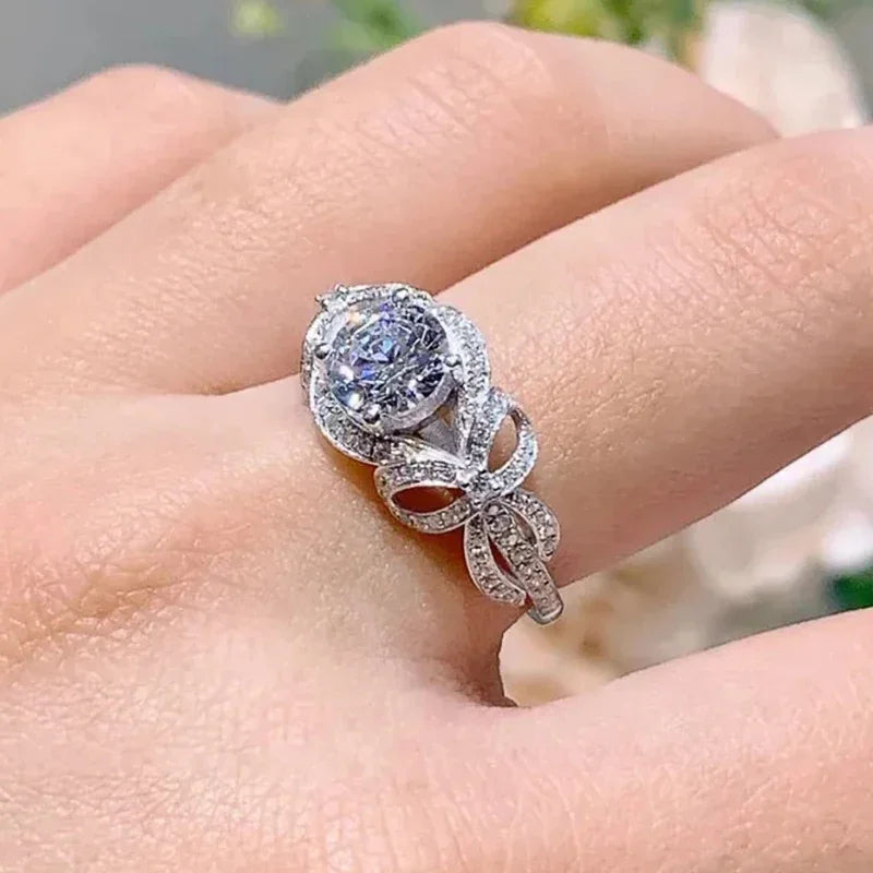 Aesthetic Women Wedding Rings with Brilliant Cubic Zirconia Romantic Bow Design Engagement Party Exquisite Female Jewelry - EUFASHIONBAGS