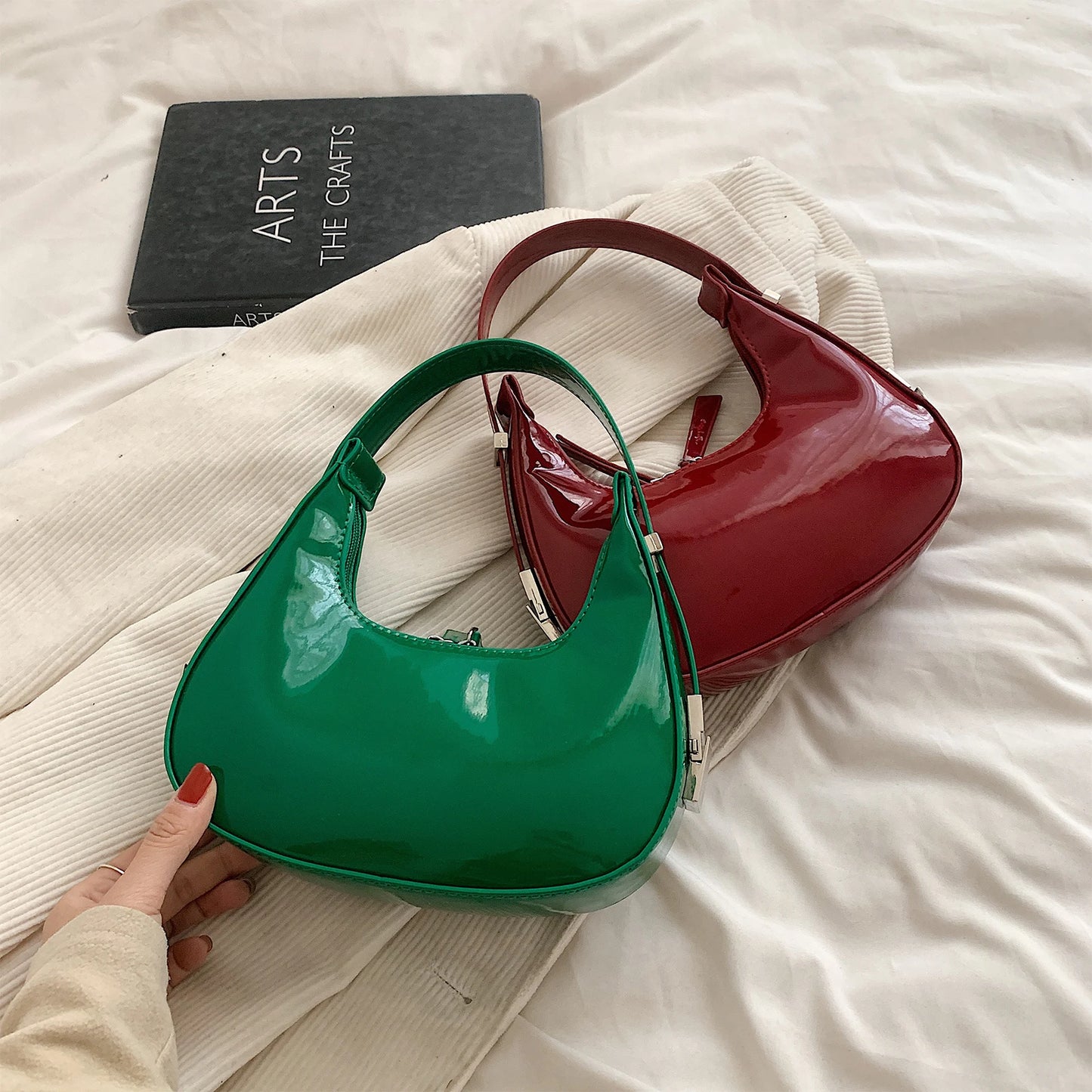 Half Moon Bag Vintage PU Leather Small Shoulder Bag for Women Girls Hobo Handbag Luxury Retro Red Ladies Armpit Purses Totes