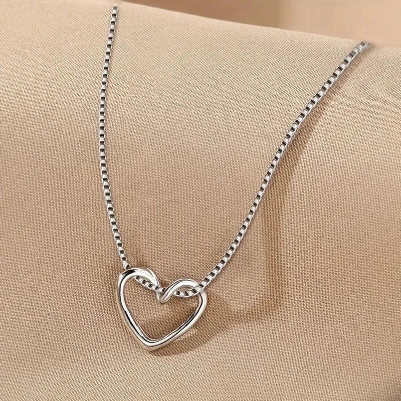 Glossy Hollow Heart Pendant Necklace for Women New Trendy Love Wedding Party Jewelry Exquisite All-matching Accessories - EUFASHIONBAGS