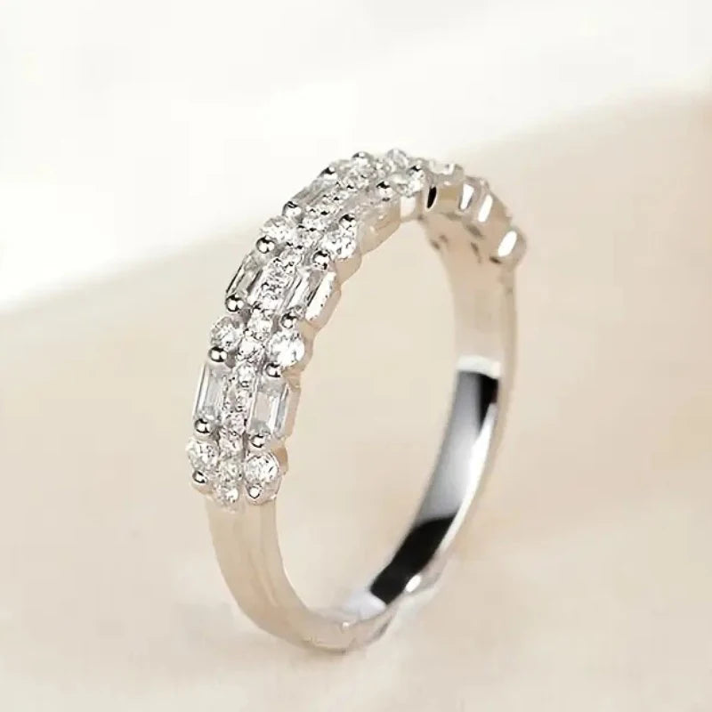 Dazzling Zirconia Finger Ring Lady Engagement Ceremony Accessories for Women Fashion Versatile Jewelry for Wedding Party