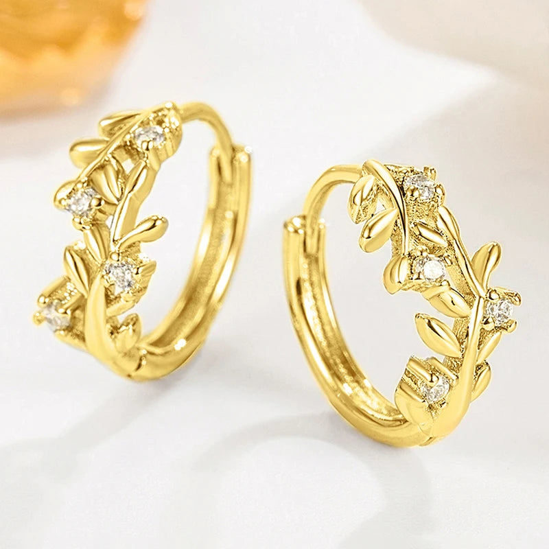 Small Leaf Circle Hoop Earrings Lady Gold Color/Silver Color Bright Zirconia Jewelry for Daily Life Versatile Accessories