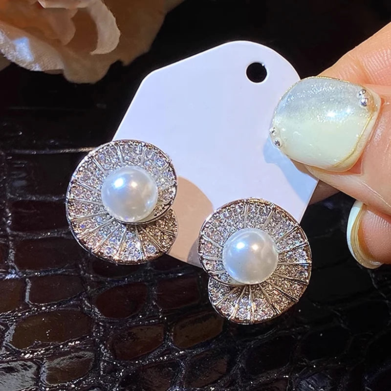 Full Bling Iced Out CZ Imitation Pearl Stud Earrings for Women Modern Fashion Design Aesthetic Bridal Wedding New Jewelry