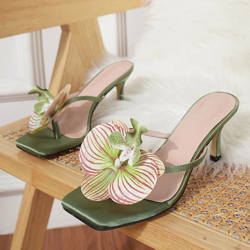 Fashion Design Flowers Pinch Narrow Band Square Toe Thin High Heels Flip Flops Women Slippers Sandals Outdoors Party Shoes