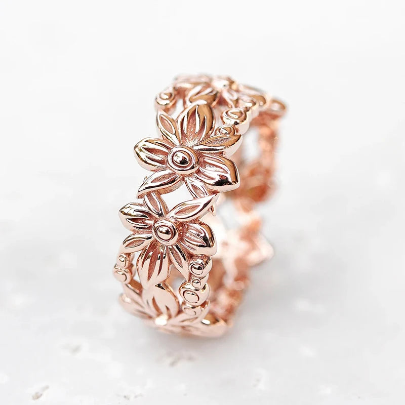 Rose Gold Color Flower Finger Rings for Women Romantic Wedding Party Finger Accessories Birthday Gift Statement Jewelry