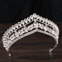 Cargar imagen en el visor de la galería, Baroque Queen Crystal Heart AB Color Rhinestone Tiaras Crown Bridal Women Girls Wedding Diadem Princess Party Hair Dress Jewelry