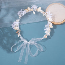 Load image into Gallery viewer, Handmade Pearl Conch Big Hoop Sea Snail Shell Garland Hairbands Crown Brides Seashell Headdress Beach Wedding Hair Accessories