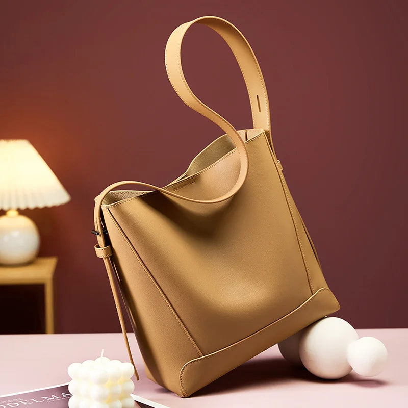 2025 New Women Bucket Bag Fashion Trend Genuine Leather Women's Shoulder Bag Luxury Designer Crossbody Bags Cowhide Handbags