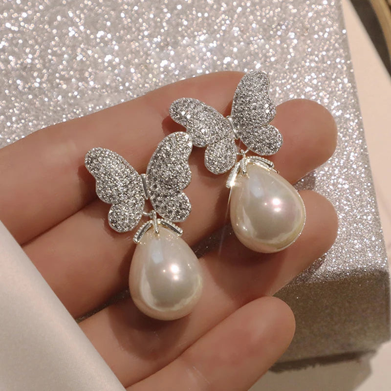 Aesthetic Butterfly Earrings with Pear Imitation Pearl Exquisite Earrings for Women Wedding Party Luxury Trendy Jewelry