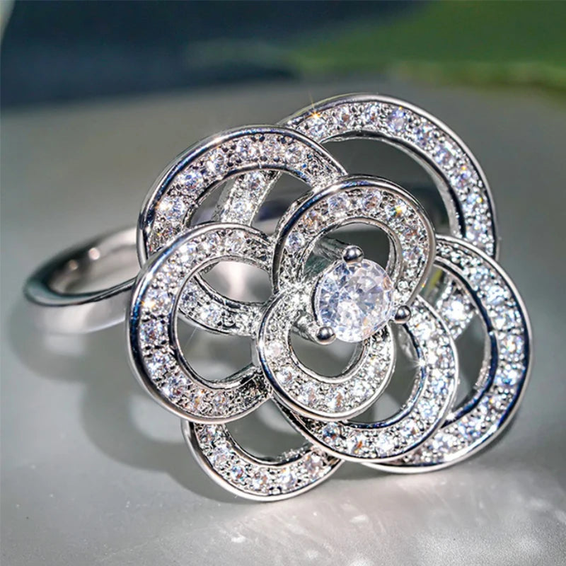 Hollow Flower Rings with Shiny CZ Exquisite Trendy Finger Accessories for Women Gorgeous Wedding Party Jewelry - EUFASHIONBAGS