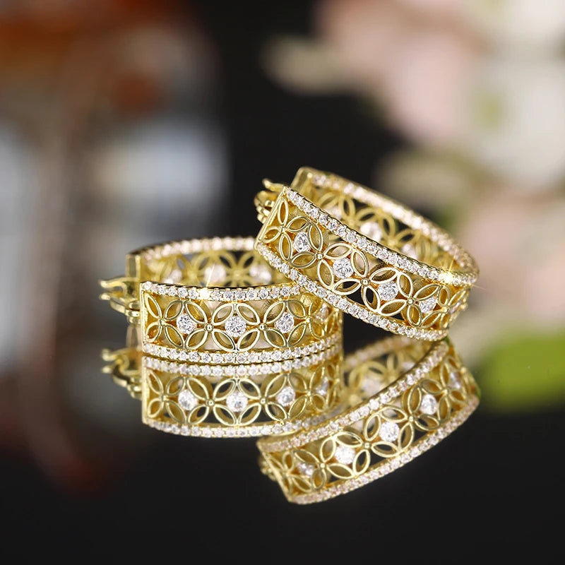 Aesthetic  Delicate Hoop Earrings Hollow-out Design Gold Color Shiny Zirconia Jewelry Graceful Engagement Accessories