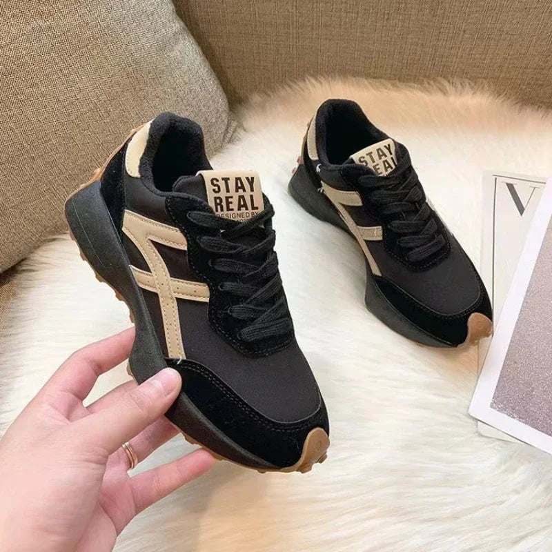 Leather Womens Sneakers Luxury Platform Shoes 2025 New Leisure Light Anti-slip Green Running Shoes Fashion Designer Womens Shoes