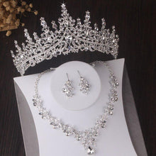 Laden Sie das Bild in den Galerie-Viewer, Fashion Crystal Bridal Jewelry Sets Women Tiaras Earrings Necklaces Set bj01 - www.eufashionbags.com