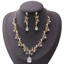 Laden Sie das Bild in den Galerie-Viewer, Fashion Crystal Leaf Bridal Jewelry Set Rhinestone Crown Tiaras Necklace Earrings Sets bj17 - www.eufashionbags.com